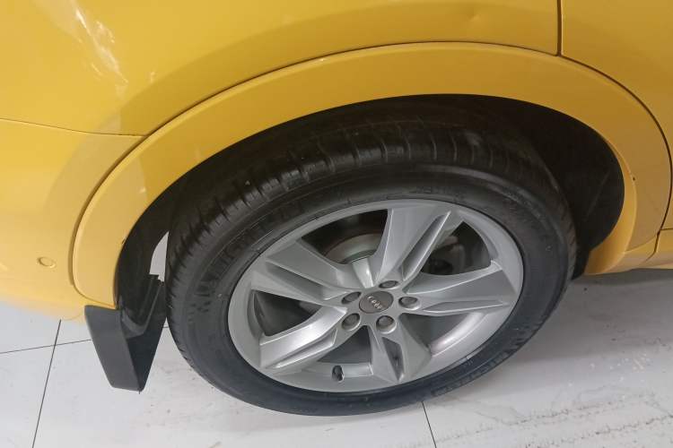 Used Audi Q3 2016 30 TFSI Fashion Model Right Rear Wheel Hub