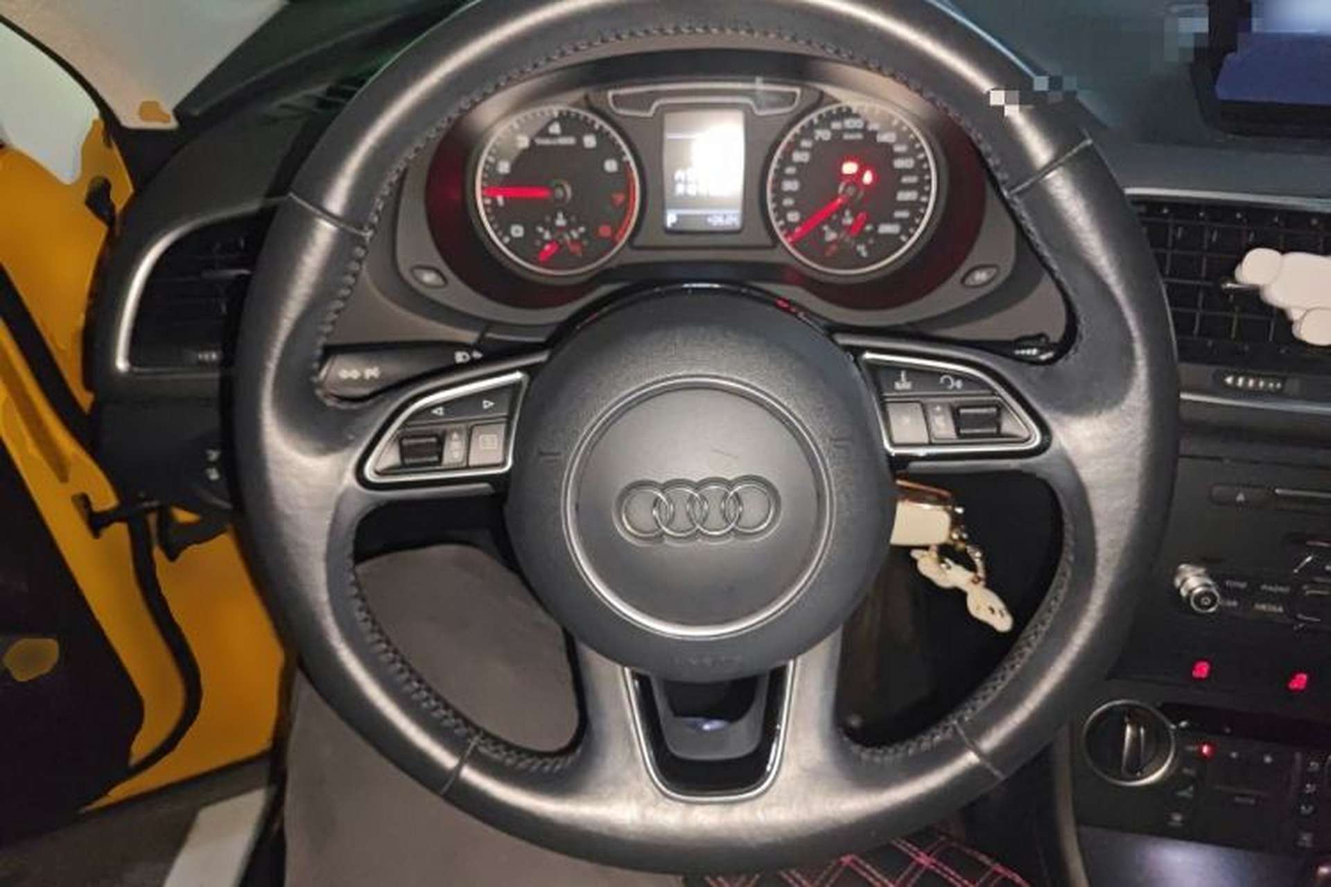 Used Audi Q3 2016 30 TFSI Fashion Model Steering Wheel