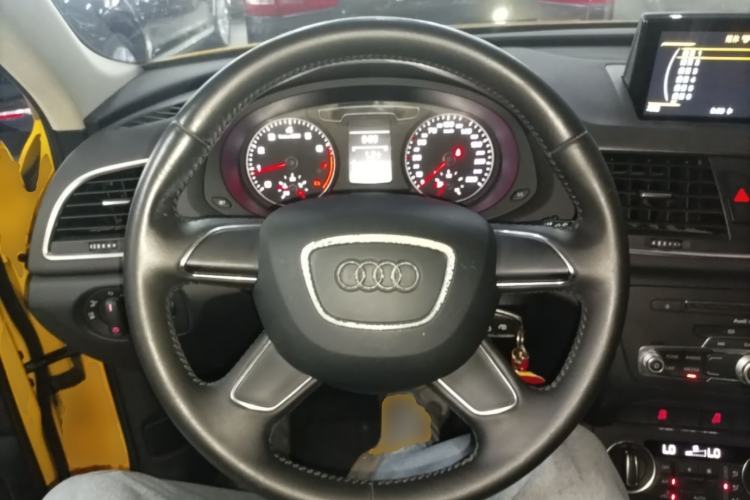 Used Audi Q3 2016 30 TFSI Standard Model Steering Wheel