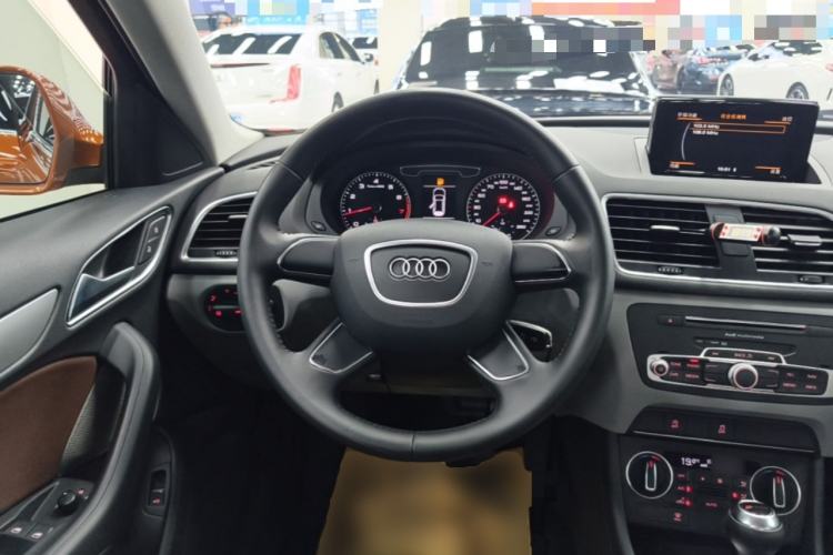 Used Audi Q3 2016 30 TFSI Standard Model Steering Wheel