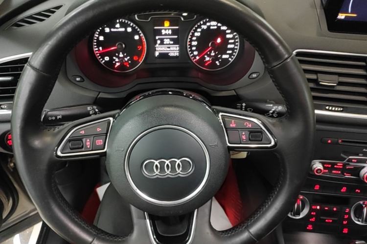 Used Audi Q3 2016 30 TFSI Collector's Edition Intelligent Model Steering Wheel