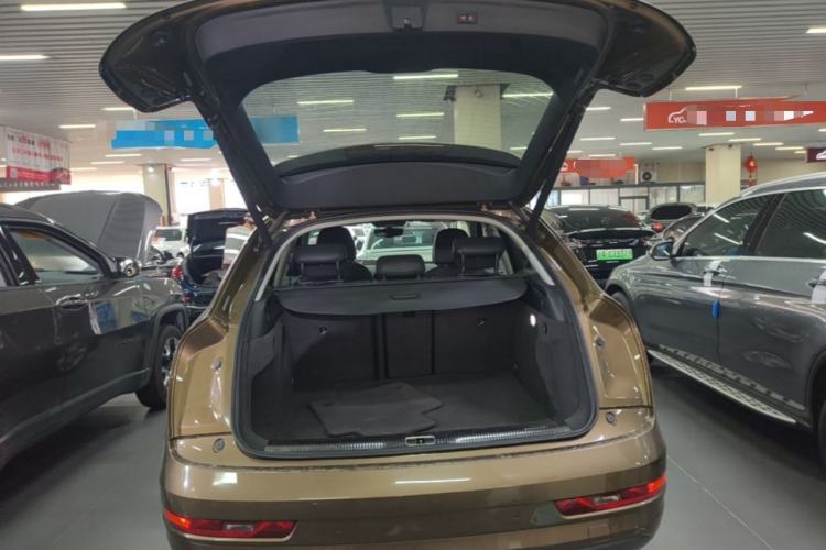 Used Audi Q3 2016 30 TFSI Fashion Model Trunk