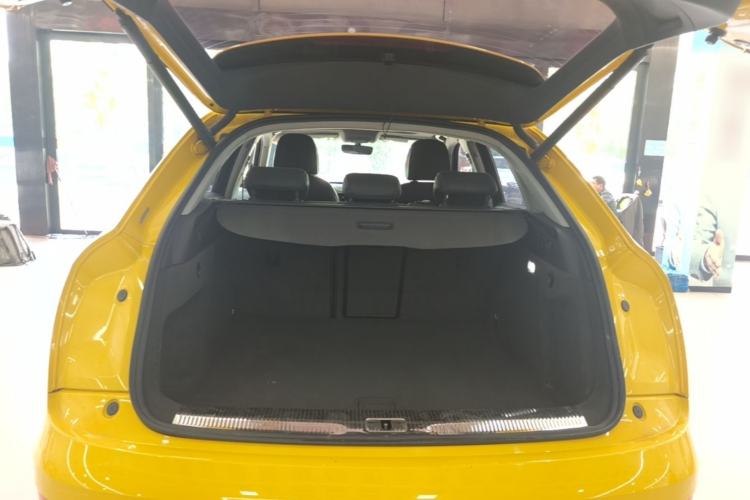 Used Audi Q3 2016 30 TFSI Fashion Model Trunk