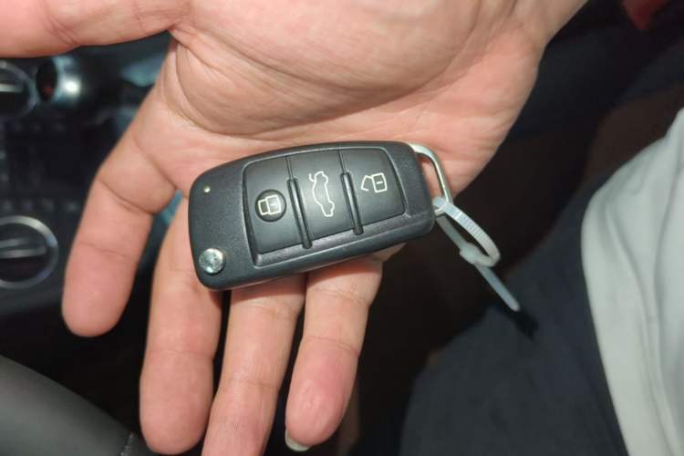 Used Audi Q3 2016 30 TFSI Fashion Model Vehicle Key