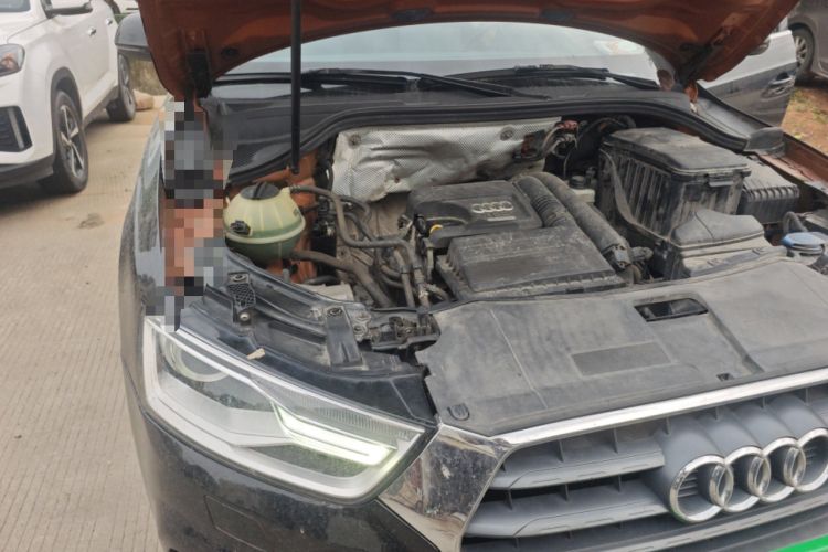 Used Audi Q3 2017 30 TFSI Fashion Model Engine Bay Right