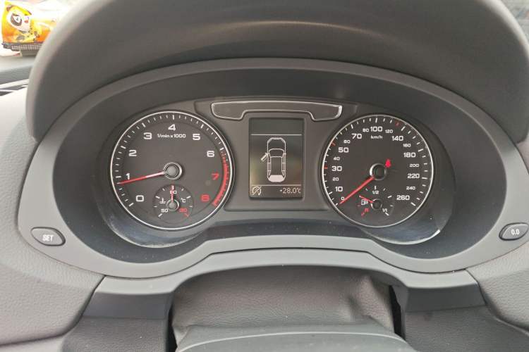 Used Audi Q3 2017 30 TFSI Fashion Model Instrument Cluster