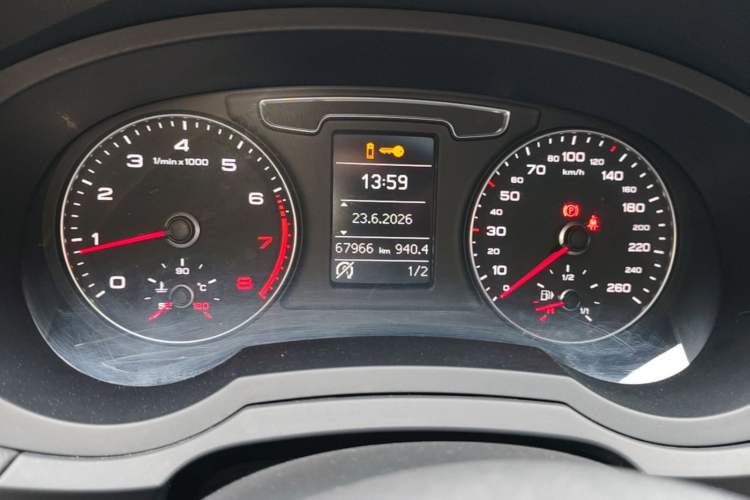 Used Audi Q3 2017 30 TFSI Fashion Model Instrument Cluster