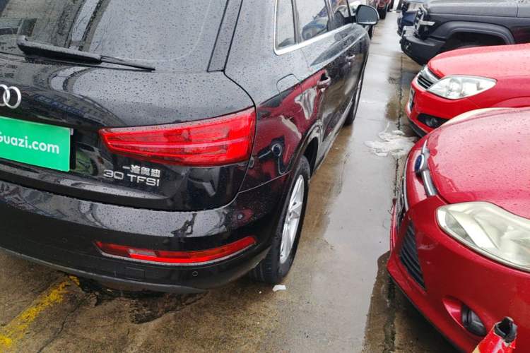 Used Audi Q3 2017 30 TFSI Fashion Model Right Rear Taillight