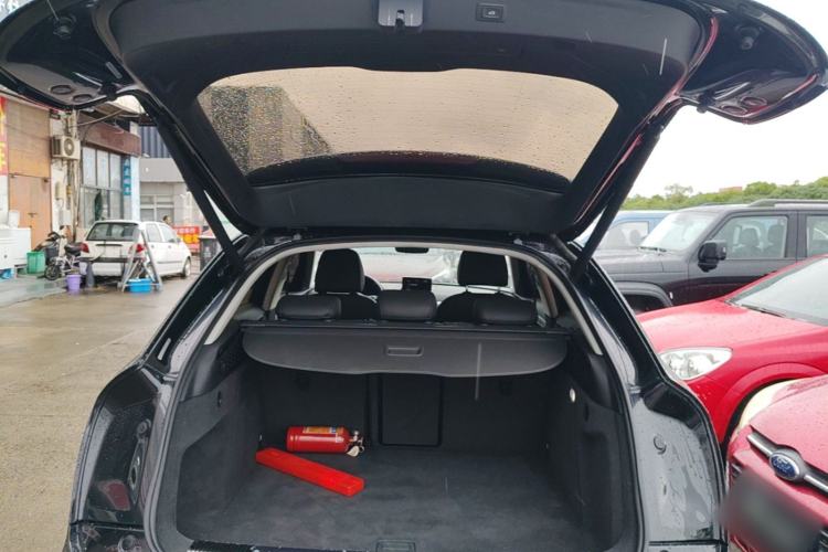 Used Audi Q3 2017 30 TFSI Fashion Model Trunk