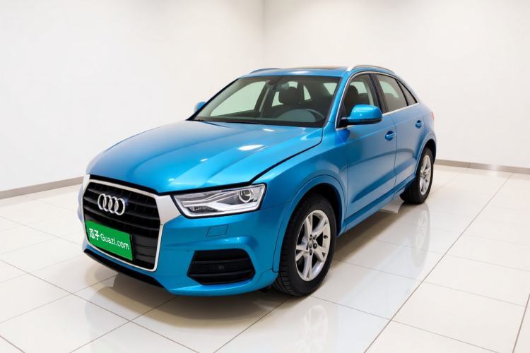 Używany Audi Q3 2017 30 TFSI Fashion Model Guazi used car, China used car export, Used car for sale, Used cars, Cheapest cars for sale