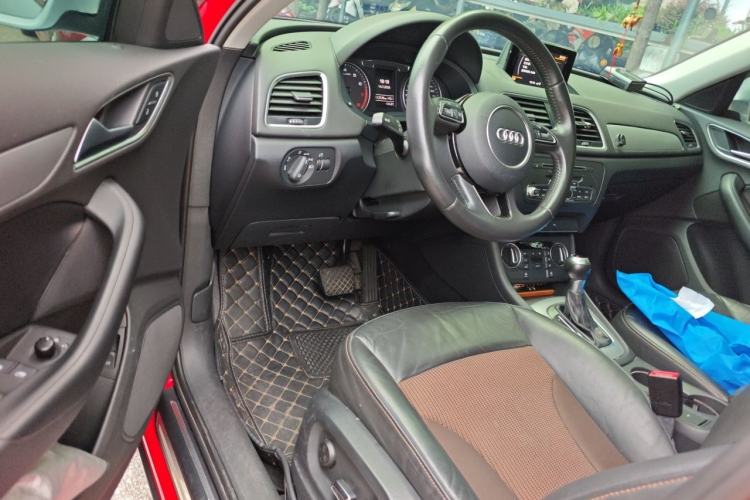 Used Audi Q3 2017 35 TFSI Fashion Model Driver Seat