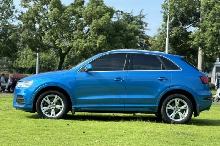 Used Audi Q3 2017 30 TFSI Fashion Model Exterior 2
