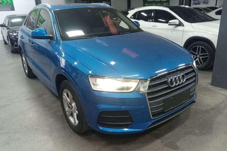 Used Audi Q3 2017 30 TFSI Fashion Model Front Right 45 Deg