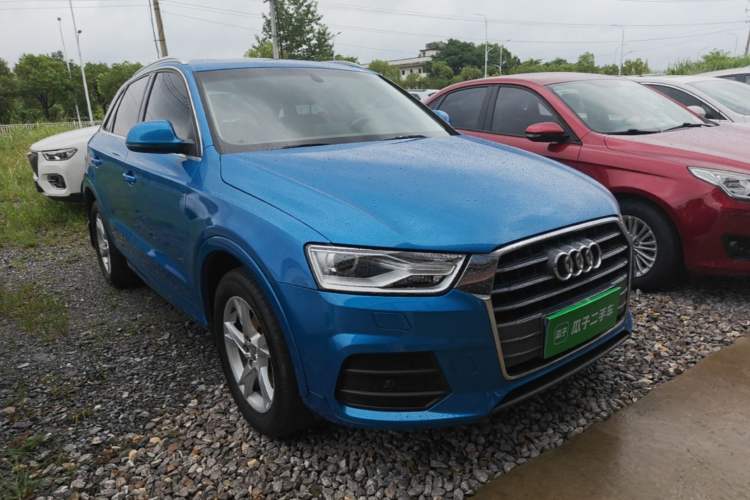Used Audi Q3 2017 30 TFSI Fashion Model Front Right 45 Deg