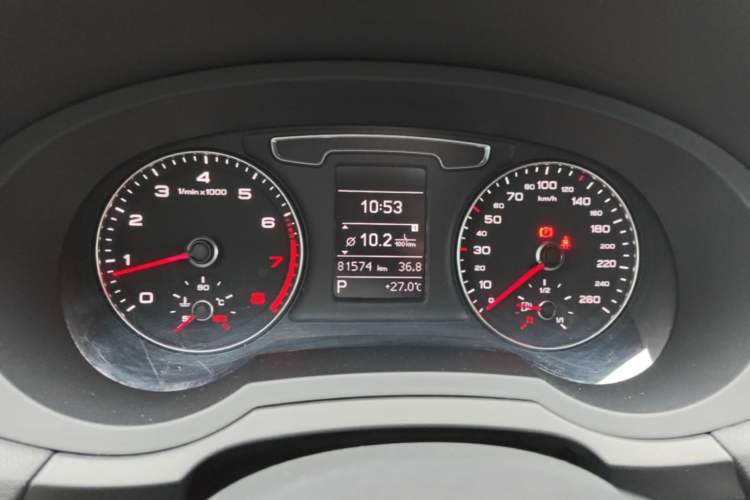 Used Audi Q3 2017 30 TFSI Fashion Model Instrument Cluster