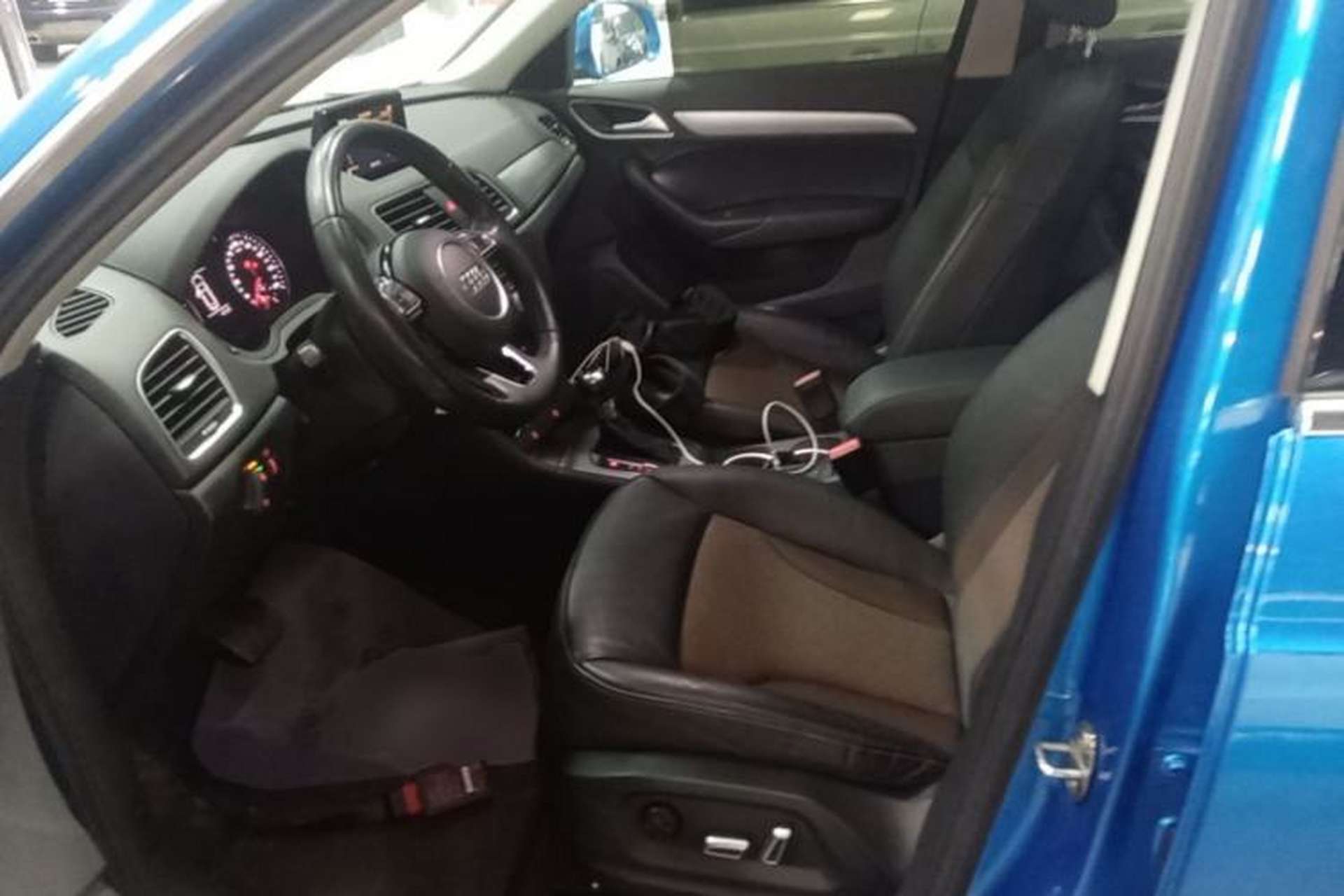 Used Audi Q3 2017 30 TFSI Fashion Model Left Front Seat