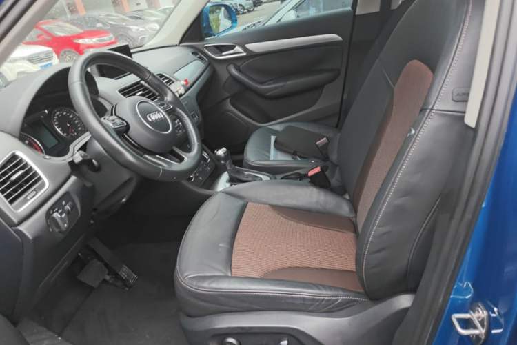 Used Audi Q3 2017 30 TFSI Fashion Model Left Front Seat