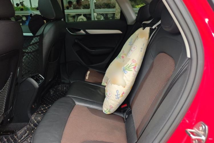 Used Audi Q3 2017 35 TFSI Fashion Model Left Rear Seat