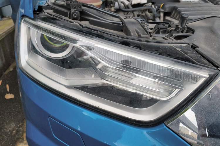 Used Audi Q3 2017 30 TFSI Fashion Model Right Front Headlight