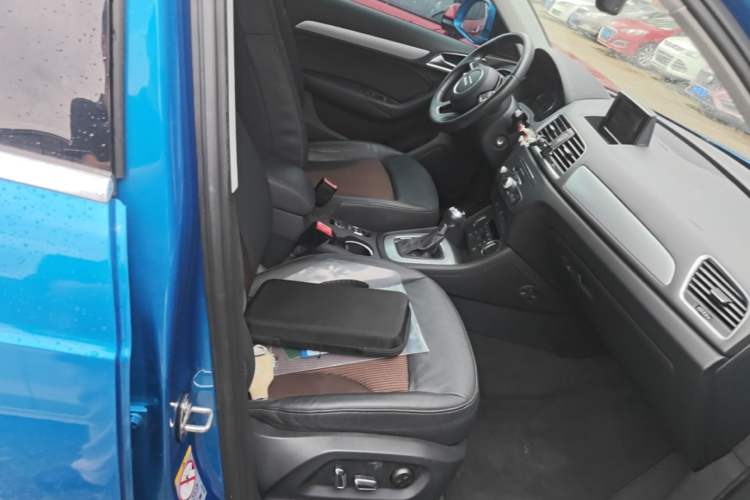 Used Audi Q3 2017 30 TFSI Fashion Model Right Front Seat