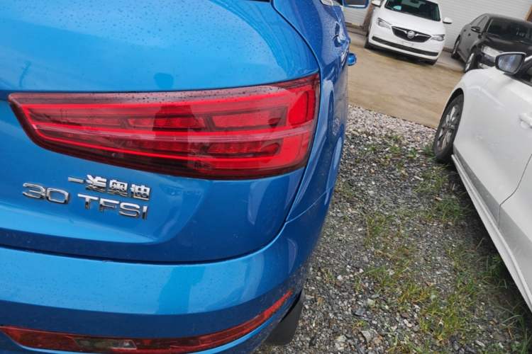 Used Audi Q3 2017 30 TFSI Fashion Model Right Rear Taillight