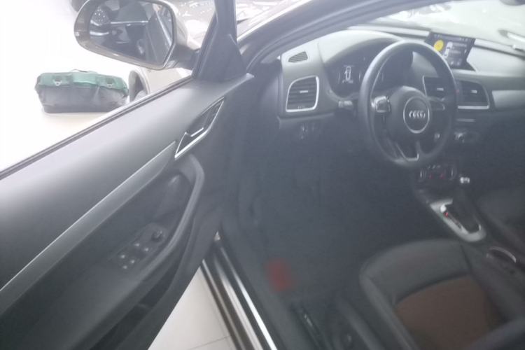 Used Audi Q3 2017 35 TFSI Fashion Model Driver Seat