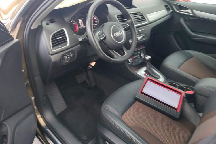 Used Audi Q3 2017 35 TFSI Fashion Model Driver Seat