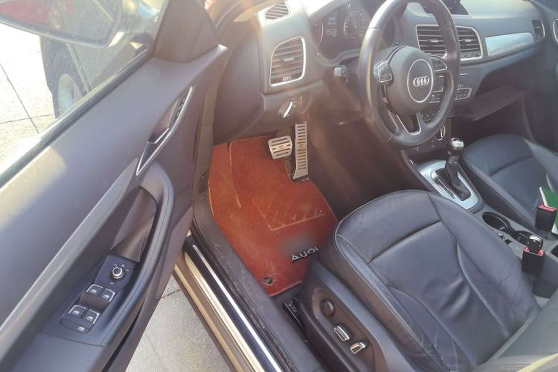 Used Audi Q3 2017 35 TFSI Style Edition Driver Seat