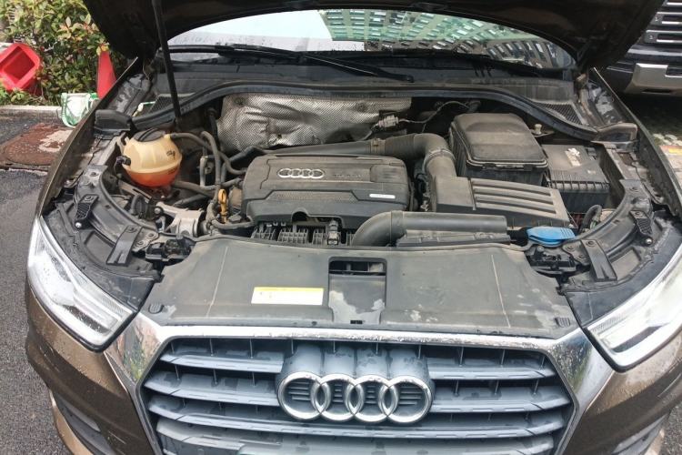 Used Audi Q3 2017 35 TFSI Fashion Model Engine Bay