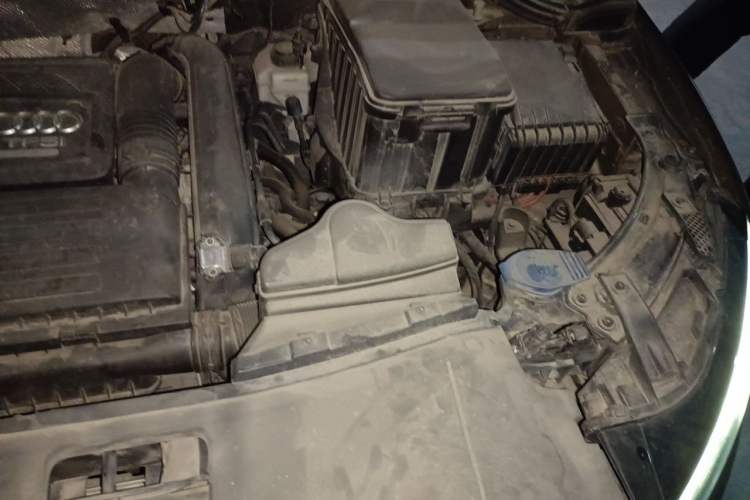 Used Audi Q3 2017 30 TFSI Fashion Model Engine Bay Left