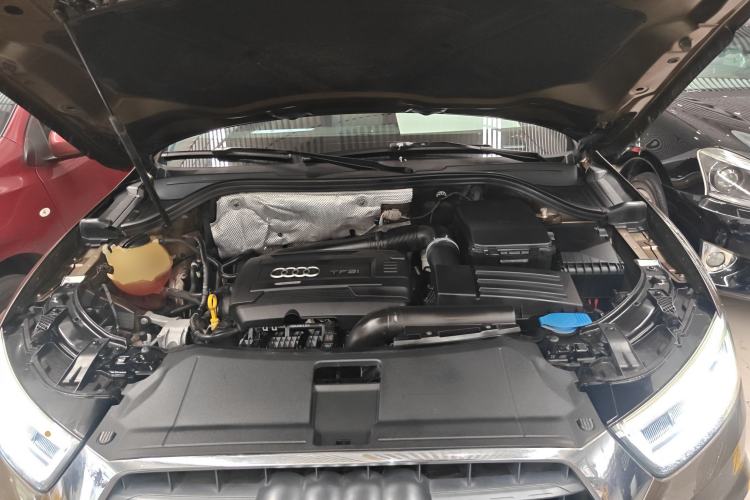 Used Audi Q3 2017 35 TFSI Style Edition Engine Bay