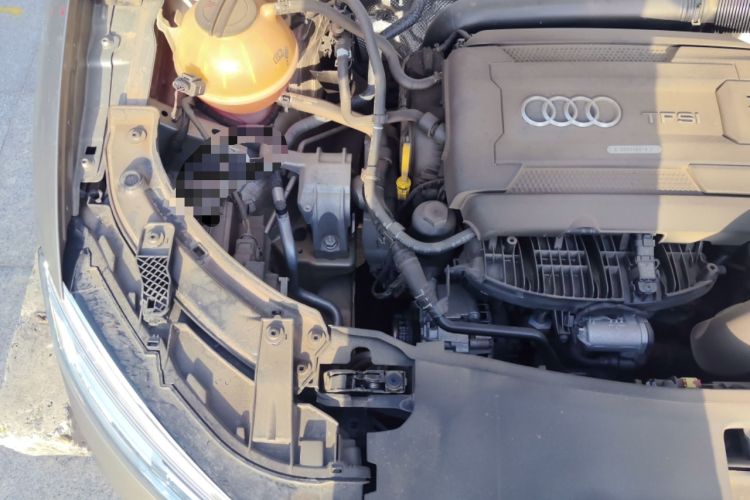 Used Audi Q3 2017 35 TFSI Style Edition Engine Bay Right