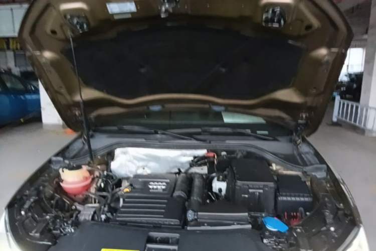 Used Audi Q3 2017 30 TFSI Fashion Model Engine Bay