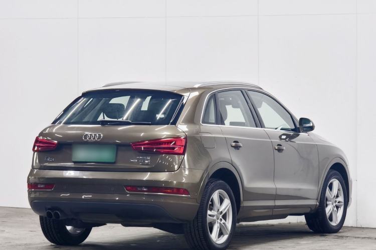 Used Audi Q3 2017 35 TFSI quattro all-wheel drive fashion model Exterior 3