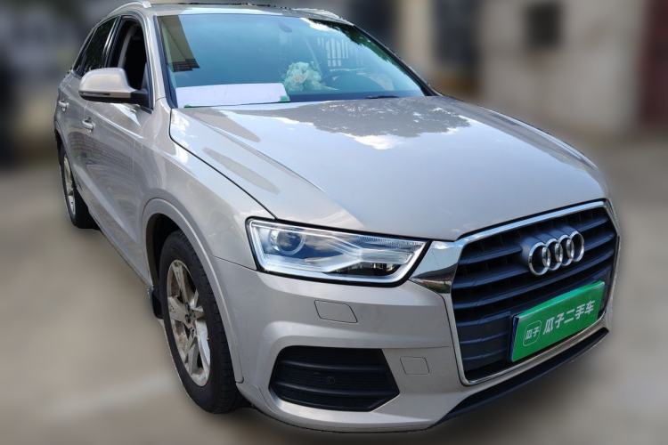 Used Audi Q3 2017 35 TFSI Fashion Model Front Right 45 Deg