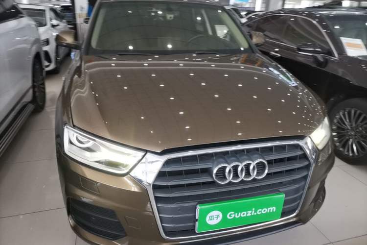 Used Audi Q3 2017 35 TFSI Fashion Model Front Right 45 Deg