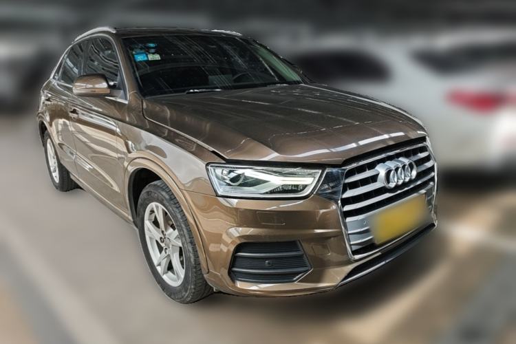 Used Audi Q3 2017 30 TFSI Fashion Model Front Right 45 Deg