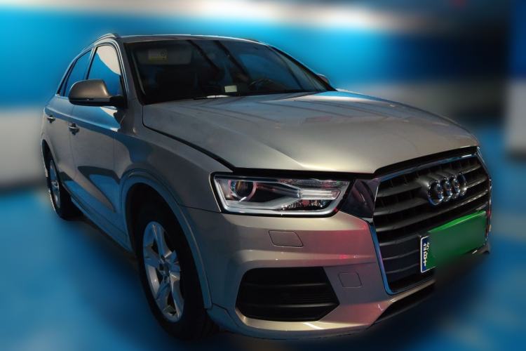 Used Audi Q3 2017 30 TFSI Fashion Model Front Right 45 Deg