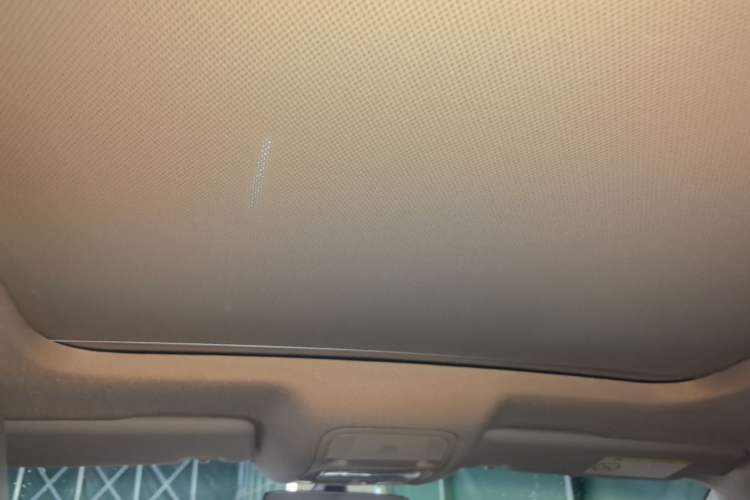 Used Audi Q3 2017 35 TFSI quattro all-wheel drive fashion model Headliner
