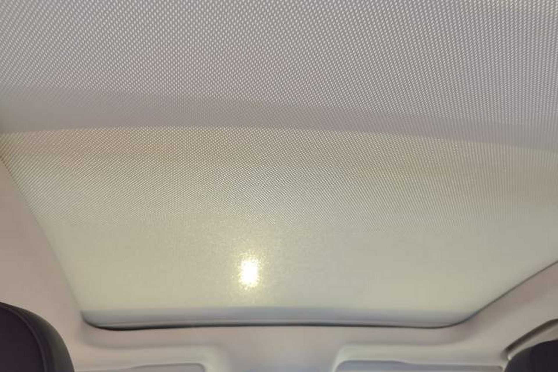 Used Audi Q3 2017 35 TFSI Style Edition Headliner