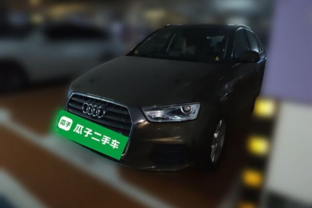 Ojetý Audi Q3 2017 35 TFSI Fashion Model