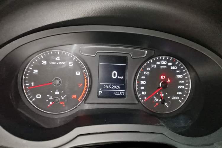 Used Audi Q3 2017 35 TFSI Fashion Model Instrument Cluster