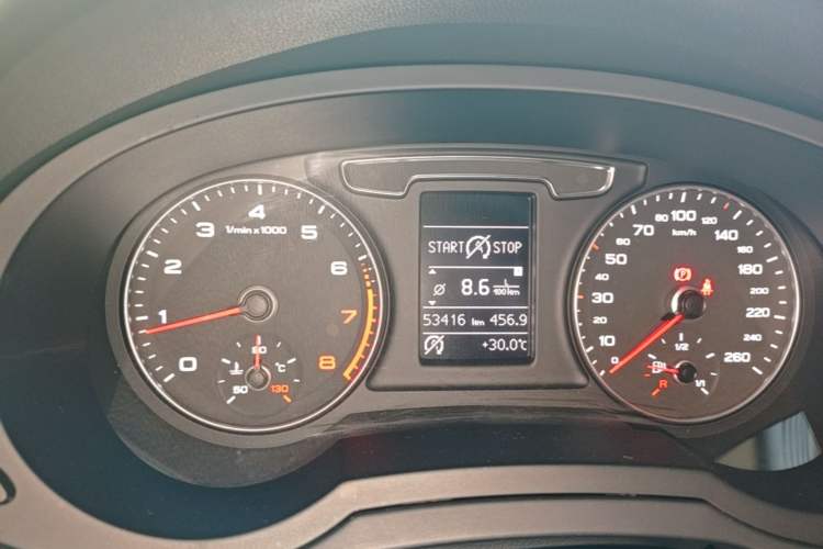 Used Audi Q3 2017 30 TFSI Fashion Model Instrument Cluster