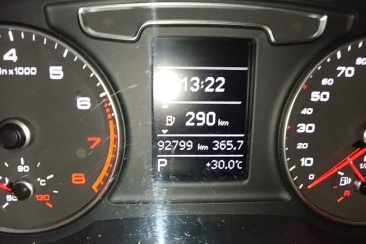 Used Audi Q3 2017 30 TFSI Fashion Model Instrument Cluster