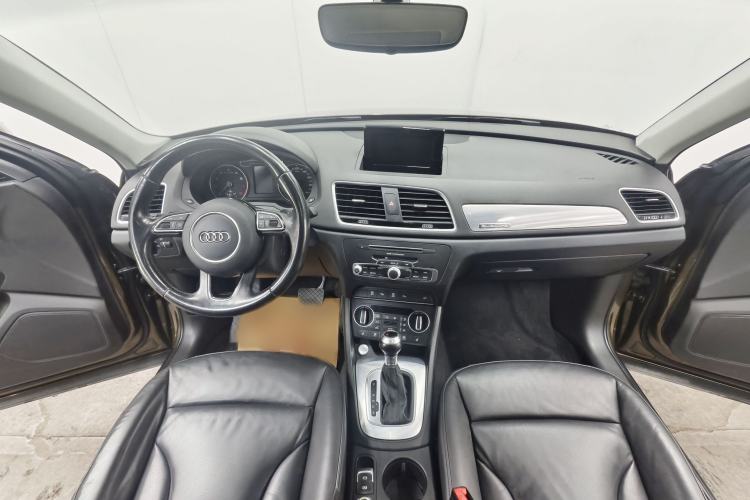 Used Audi Q3 2017 35 TFSI quattro all-wheel drive fashion model Interior 10
