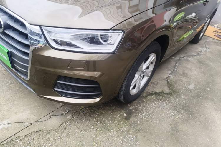 Used Audi Q3 2017 30 TFSI Fashion Model Left Front Headlight