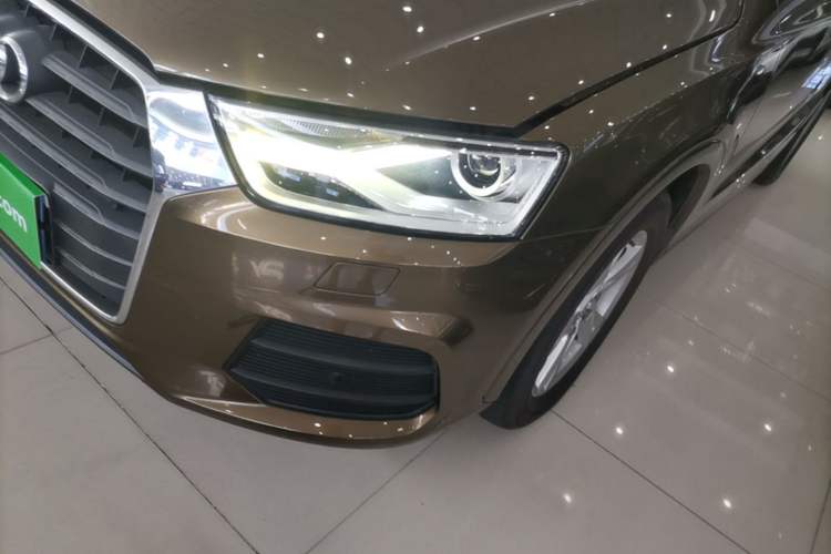 Used Audi Q3 2017 35 TFSI Fashion Model Left Front Headlight