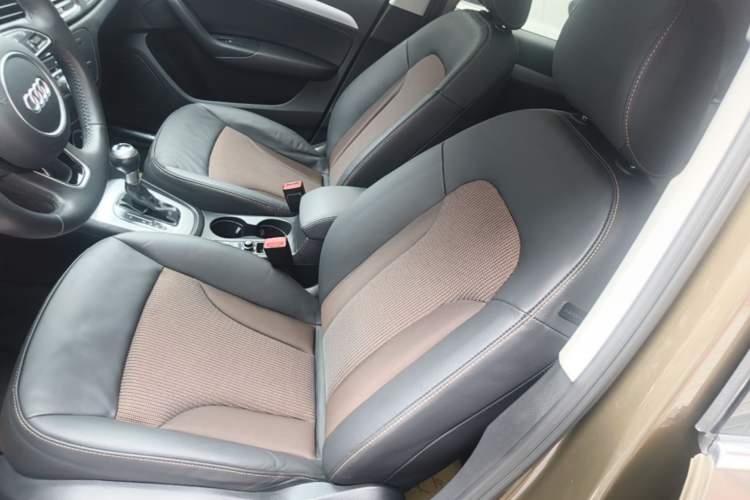 Used Audi Q3 2017 30 TFSI Fashion Model Left Front Seat