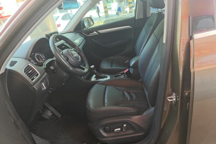 Used Audi Q3 2017 30 TFSI Fashion Model Left Front Seat
