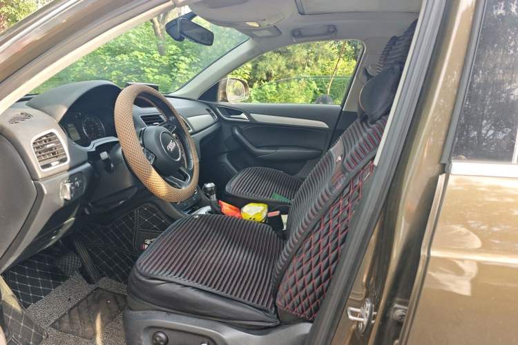 Used Audi Q3 2017 30 TFSI Fashion Model Left Front Seat
